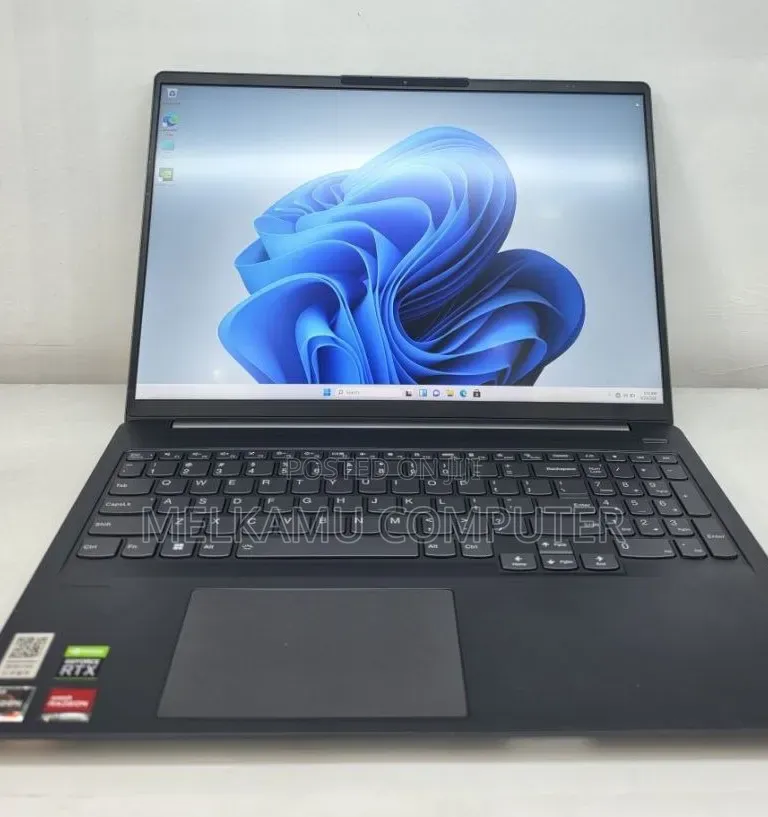 New Laptop Lenovo IdeaPad Flex 15 16GB AMD Ryzen 7 SSD 512GB