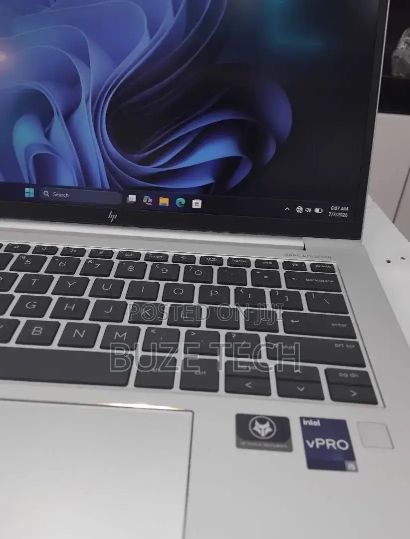New Laptop HP EliteBook 840 G9 16GB Intel Core i7 SSD 512GB