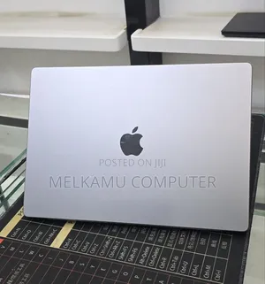 New Laptop Apple MacBook Pro 2021 M1 Max 32GB Apple M1 Max SSD 1T