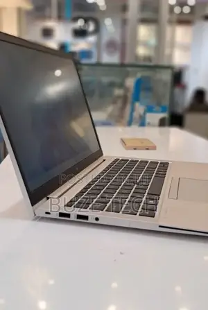 New Laptop HP EliteBook 840 G8 16GB Intel Core i5 SSD 512GB