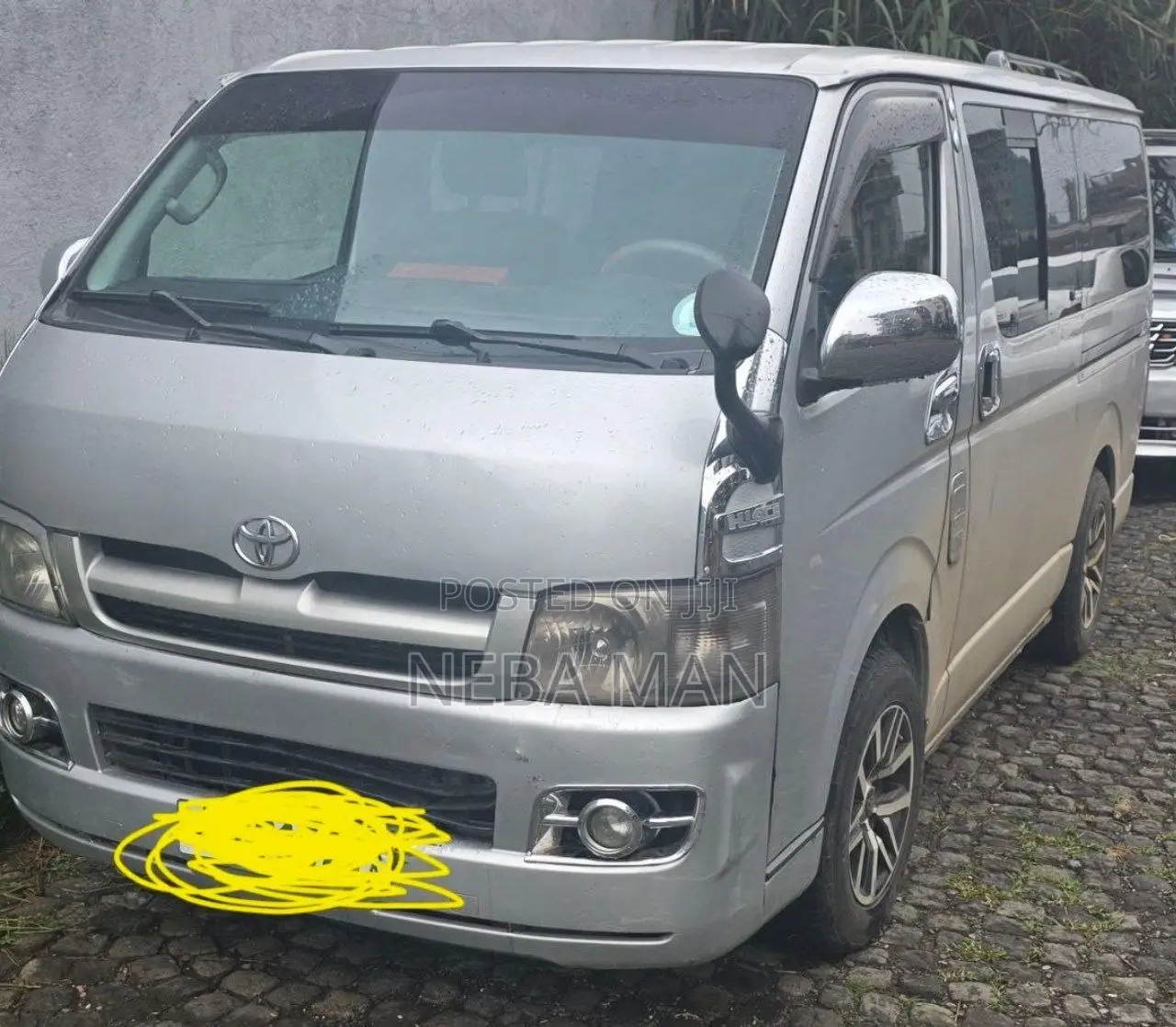 Toyota HiAce 2004 Silver