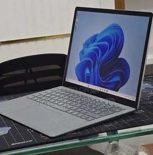 New Laptop Microsoft Surface Laptop 3 16GB Intel Core i7 SSD 512GB