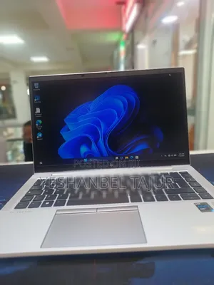 New Laptop HP EliteBook 840 G8 16GB Intel Core i7 SSD 512GB