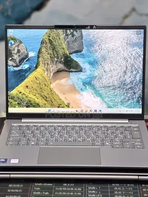 New Laptop Lenovo 16GB Intel Core Ultra 7 SSD 512GB