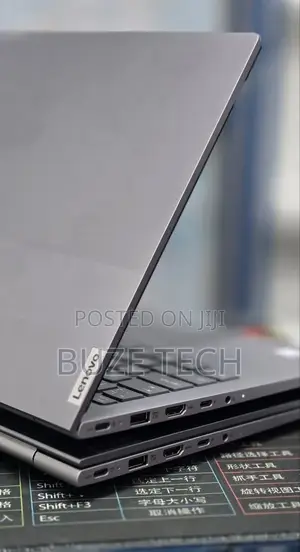 New Laptop Lenovo 16GB Intel Core Ultra 7 SSD 512GB