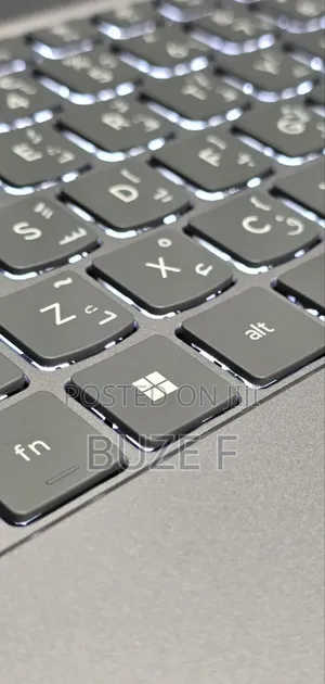 New Laptop Lenovo 16GB Intel Core Ultra 7 SSD 512GB