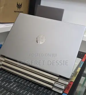 New Laptop HP Pavilion 14 8GB Intel Core i5 SSD 256GB