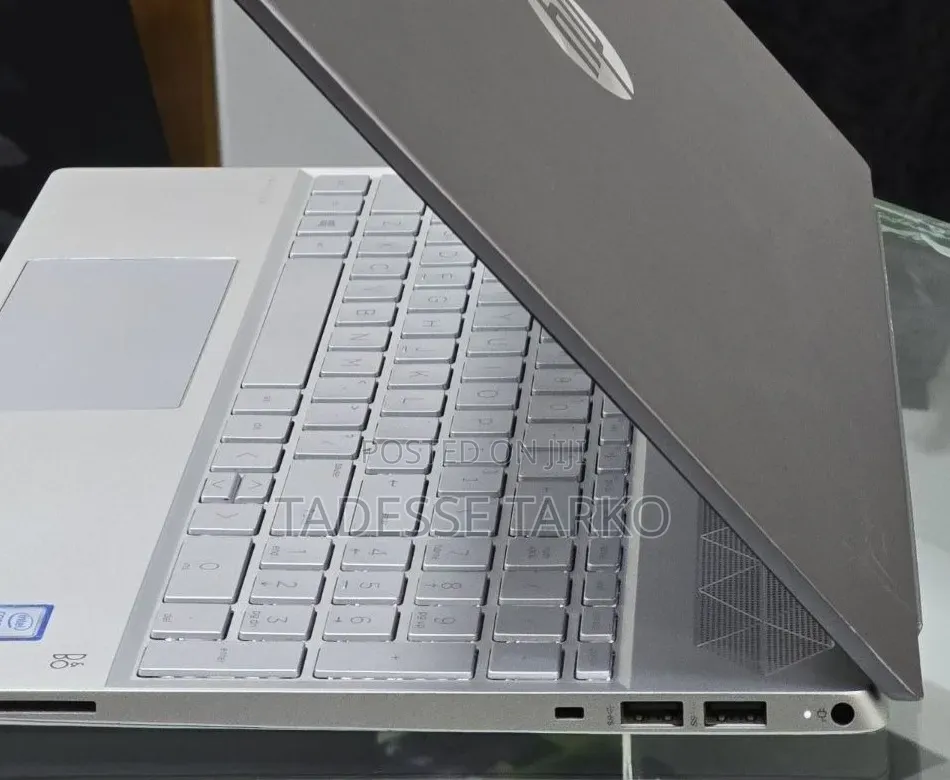New Laptop HP Pavilion 14 8GB Intel Core i5 HDD+SSD 1T
