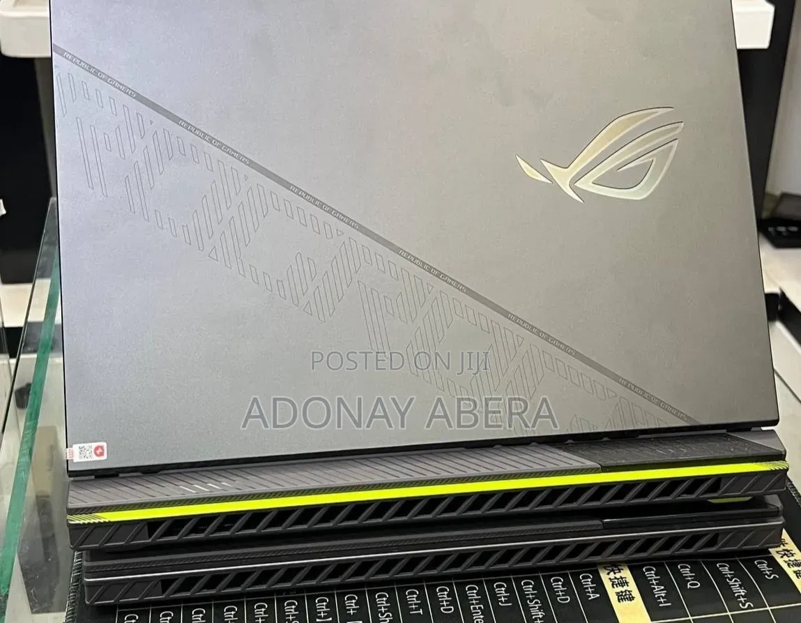 New Laptop Asus 16GB Intel Core i9 SSD 1T