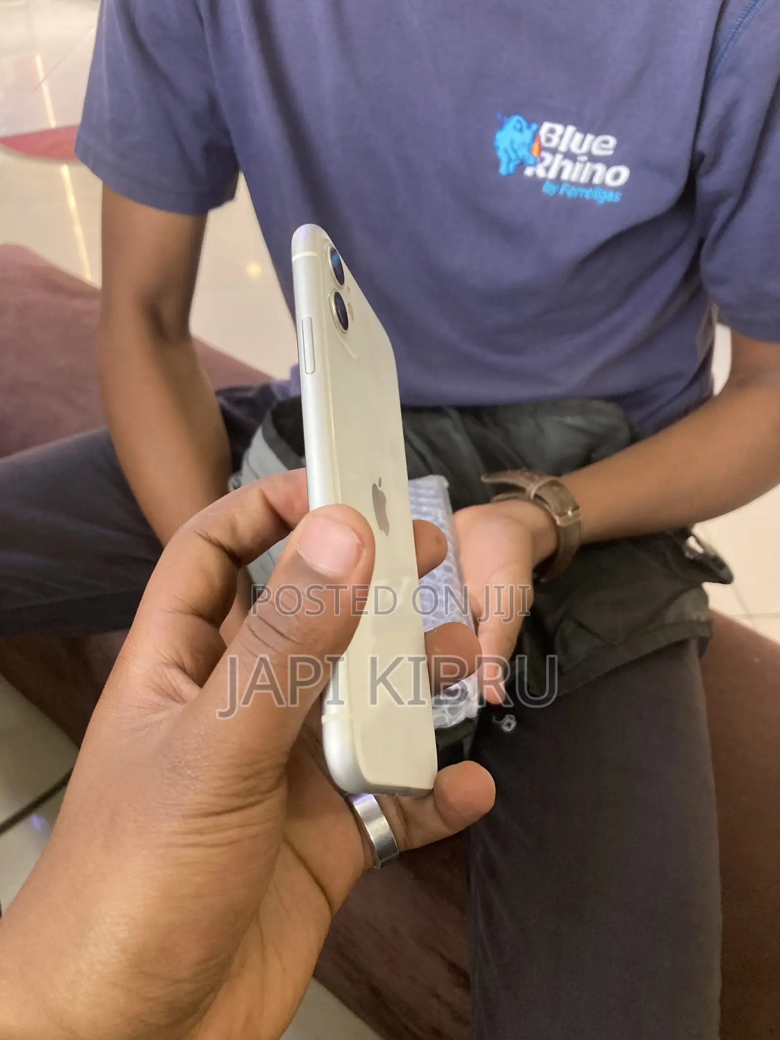 Apple iPhone 11 64 GB White