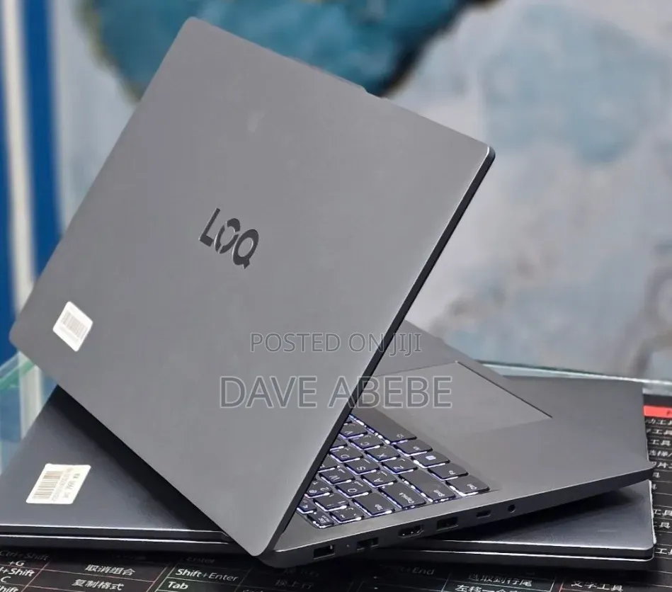 New Laptop Lenovo LOQ 15AHP10 12GB Intel Core i5 SSD 512GB