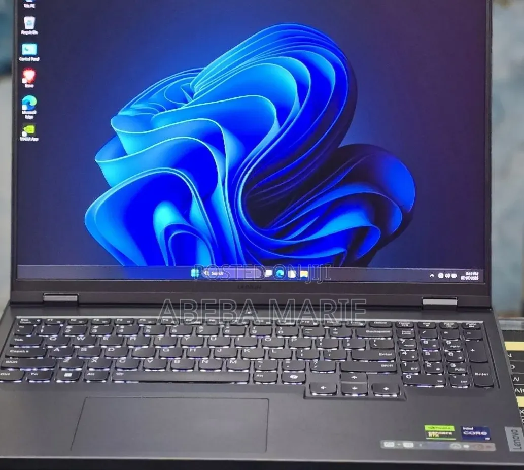 New Lenovo Legion Y7000P IRX9 Gaming Laptop 16GB Intel Core i9 SSD 1T