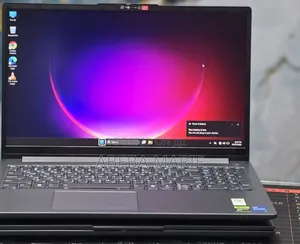 New Laptop Lenovo LOQ 15AHP10 16GB Intel Core i5 SSD 512GB