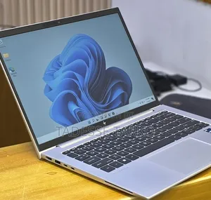 New Laptop HP EliteBook 840 G10 16GB Intel Core i7 SSD 512GB