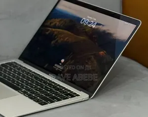 New Laptop Apple MacBook Air 2018 8GB Intel Core i5 SSD 128GB