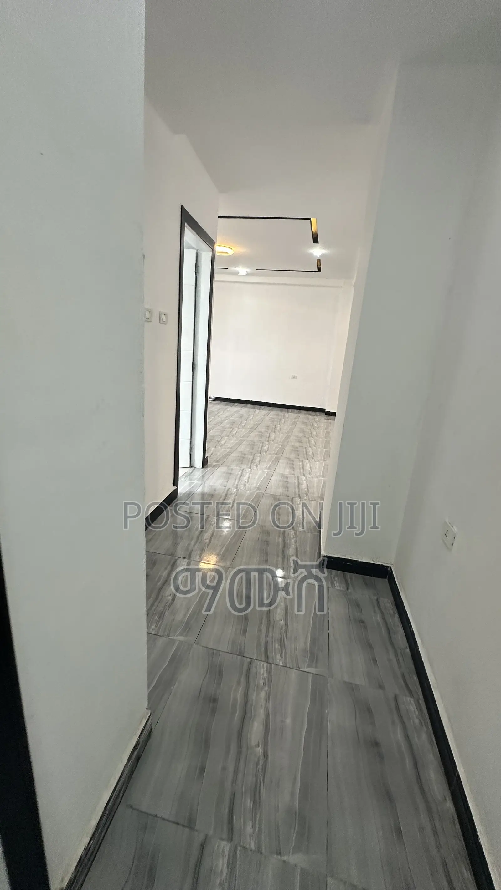 Furnished 2bdrm Condo in አያት, Bole for sale