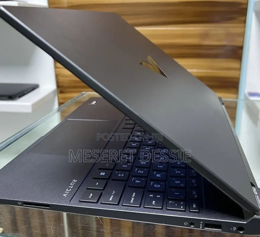 New Laptop HP Victus 16 16GB Intel Core i5 SSD 512GB