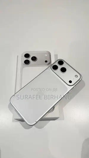 New Apple iPhone 17 Pro Max 256 GB White