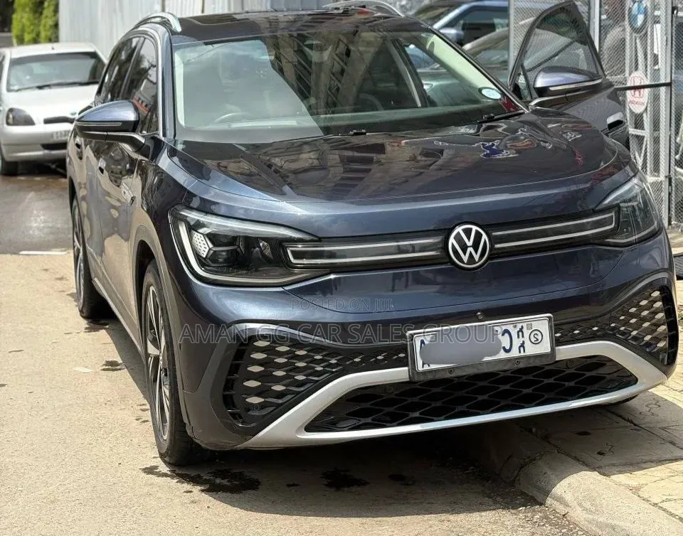 Volkswagen ID.6 2023 Black