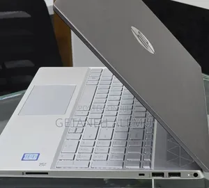 New Laptop HP Pavilion 14 8GB Intel Core i5 SSD 256GB