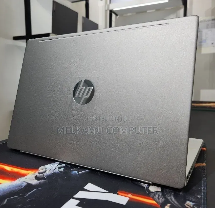 New Laptop HP Pavilion 14 16GB Intel Core i7 SSD 512GB