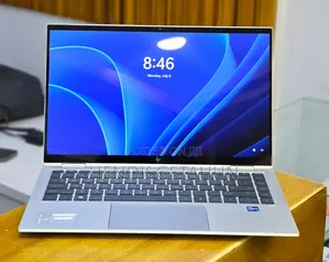 New Laptop HP EliteBook 1040 G8 16GB Intel Core i7 SSD 512GB