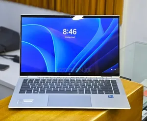 New Laptop HP EliteBook 1040 G8 16GB Intel Core i7 SSD 512GB