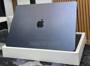 New Laptop Apple MacBook Air 2025 M4 16GB Apple M4 SSD 256GB