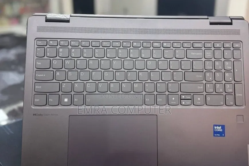 New Laptop Lenovo 16GB Intel Core Ultra 7 SSD 512GB