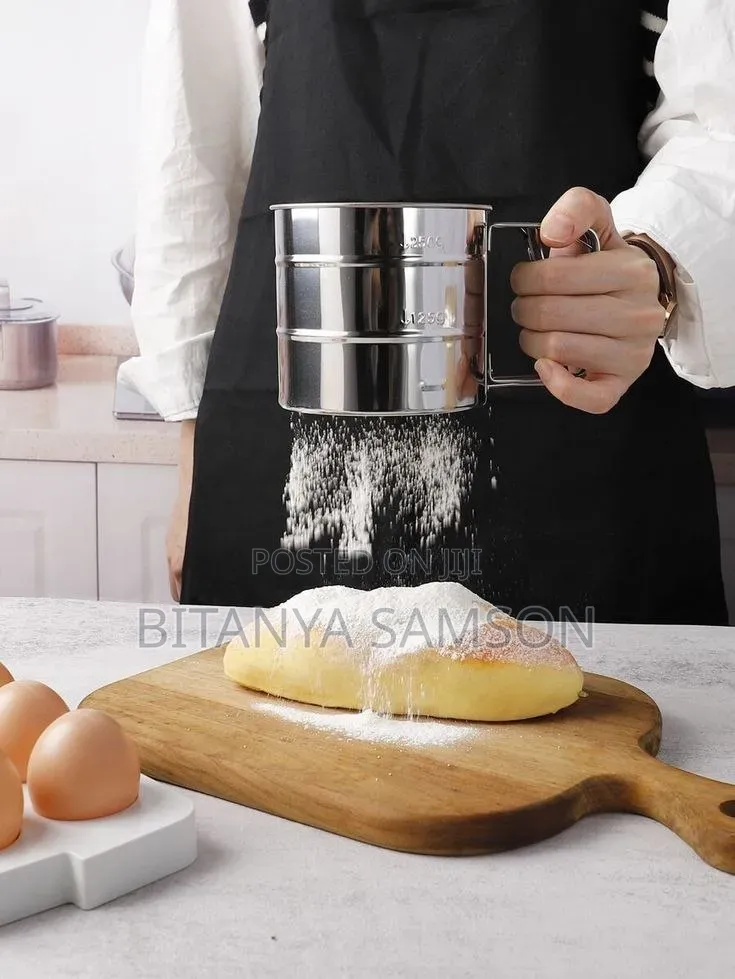 Stainless Steel Flour Sifter (የዱቄት መንፊያ)