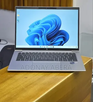 New Laptop HP EliteBook 840 G10 16GB Intel Core i7 SSD 512GB