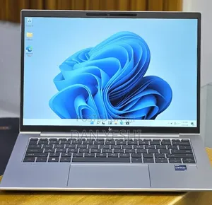 New Laptop HP EliteBook 840 G10 16GB Intel Core i7 SSD 512GB
