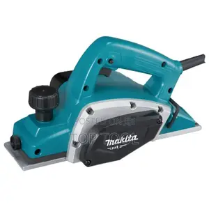 ፡Makita 1911b Power Planer የማኪታ ልዩ አረንጓዴ ቀለም ያለው ሲሆን ኃይለኛ 840w ሞተር አለው