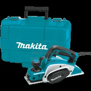 ፡Makita 1911b Power Planer የማኪታ ልዩ አረንጓዴ ቀለም ያለው ሲሆን ኃይለኛ 840w ሞተር አለው