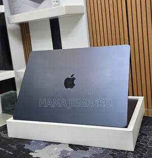 New Laptop Apple MacBook Air 2025 M4 16GB Apple M4 SSD 256GB