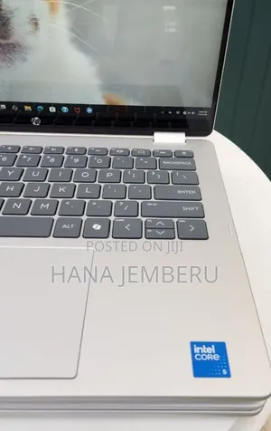 New Laptop HP OmniBook 7 14" 16GB Intel Core 7 SSD 512GB