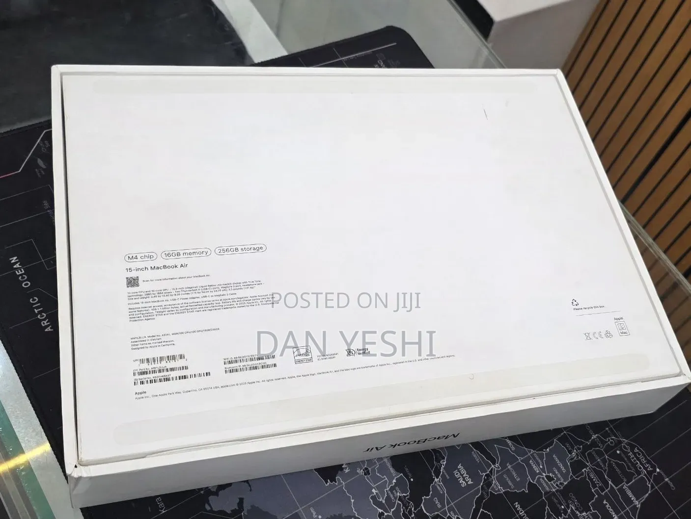 New Laptop Apple MacBook Air 2025 M4 16GB Apple M4 SSD 256GB