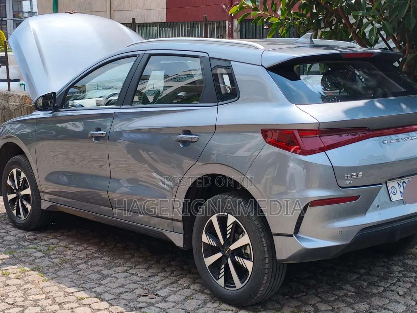 BYD E2 43 kWh 94 hp FWD 2025 Gray