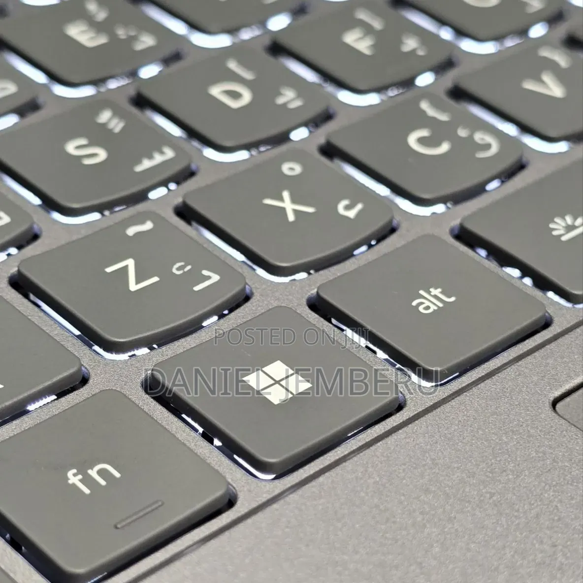 New Laptop Lenovo ThinkBook 13 16GB Intel Core Ultra 7 SSD 512GB