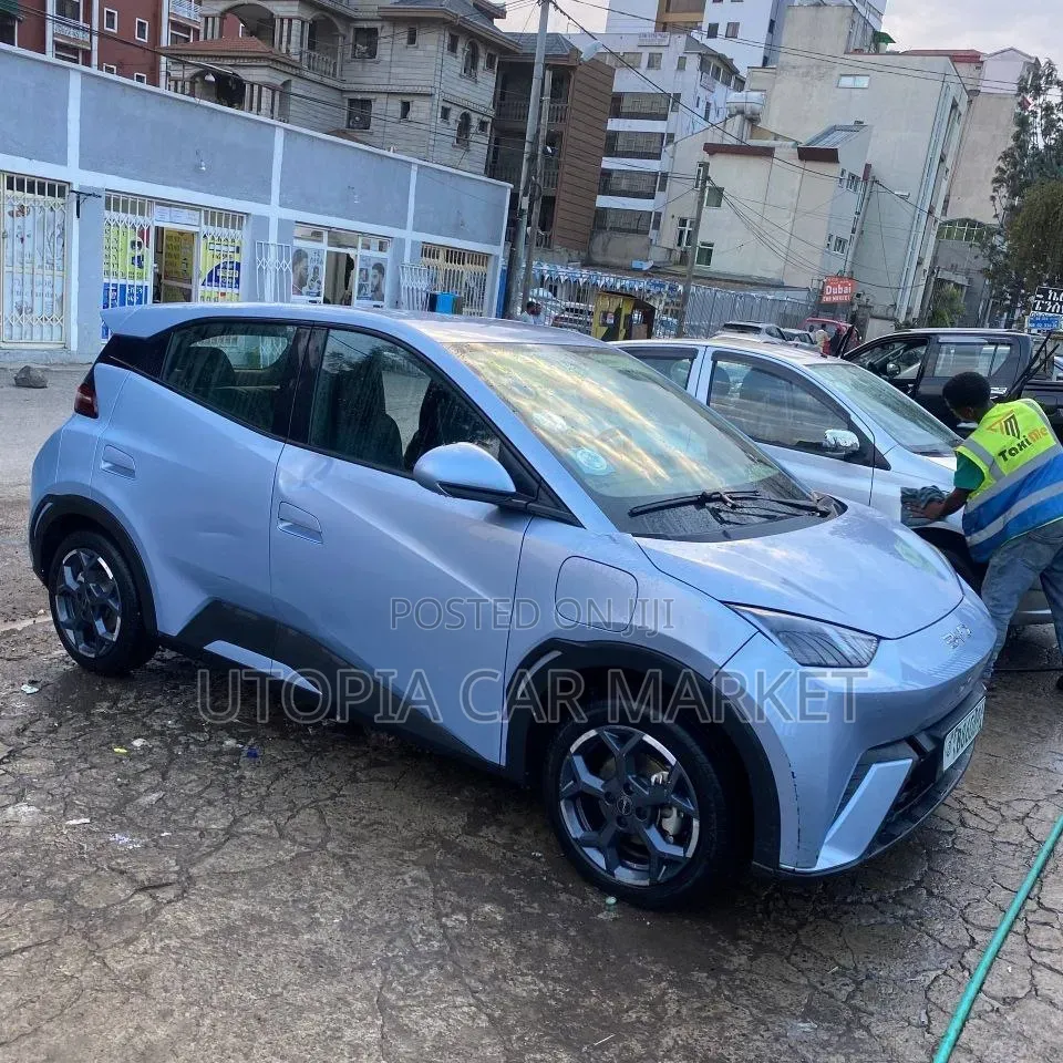BYD Yuan Up 2024 Blue