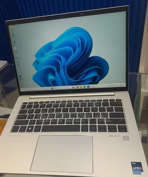 New Laptop HP EliteBook 1040 16GB Intel Core i7 SSD 512GB
