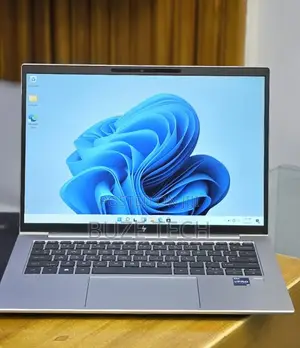 New Laptop HP EliteBook 840 G10 16GB Intel Core i7 SSD 512GB