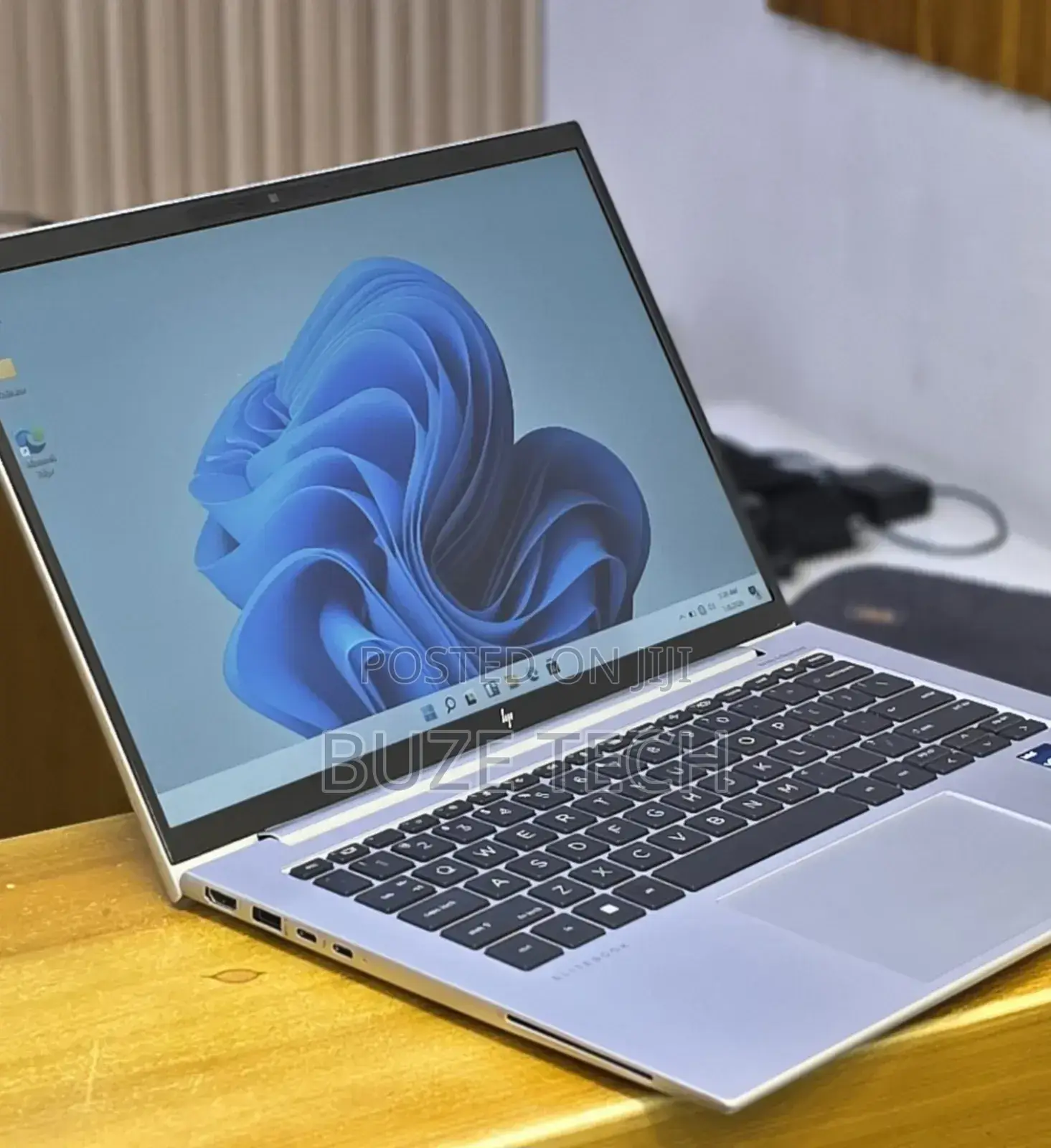New Laptop HP EliteBook 840 G10 16GB Intel Core i7 SSD 512GB