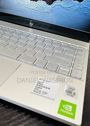 New Laptop HP Envy 13 8GB Intel Core i5 SSD 512GB