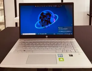 New Laptop HP Pavilion 14 8GB Intel Core i5 SSD 256GB