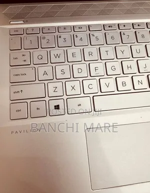 New Laptop HP Pavilion 14 8GB Intel Core i5 SSD 256GB