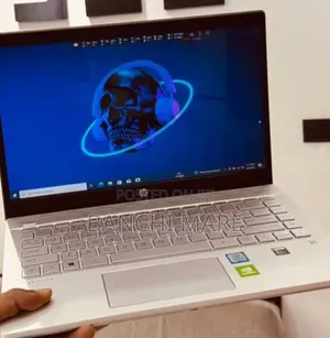 New Laptop HP Pavilion 14 8GB Intel Core i5 SSD 256GB