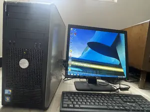 Desktop Computer Dell OptiPlex 780 2GB Intel Core 2 Quad HDD 256GB