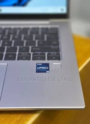 New Laptop HP EliteBook 840 10 16GB Intel Core i7 SSD 512GB