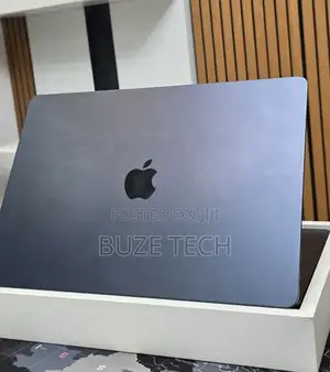 New Laptop Apple MacBook Air 2025 M4 16GB Apple M4 SSD 256GB
